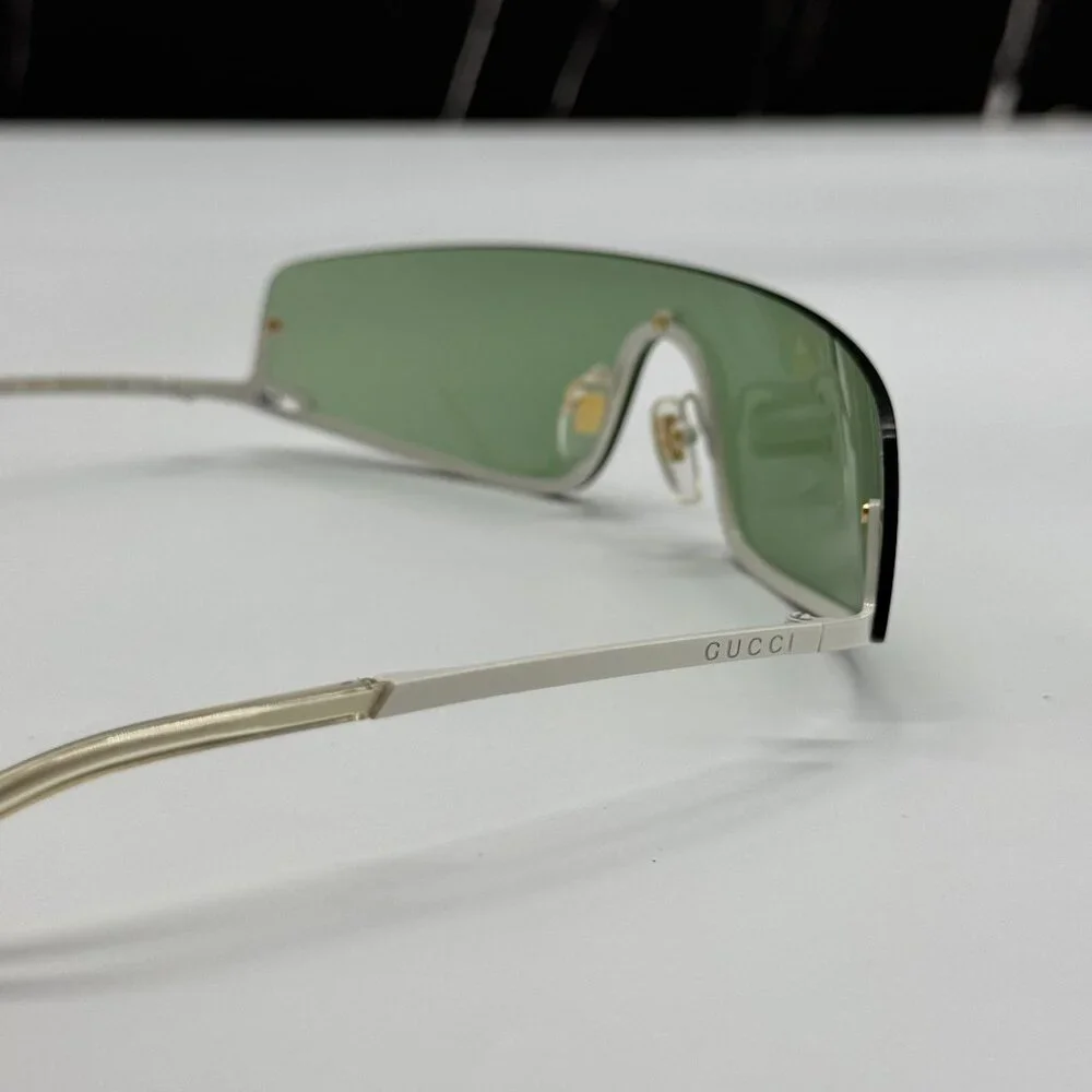 NEW GUCCI GG1561S 003 SHIELD IVORY GREEN UNISEX SUNGLASSES GUCCI